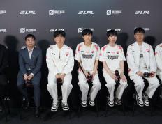 石油盃(bēi)亚军AL開(kāi)侷(jú)連(lián)败，TES再度统治LPL，优质全华班BLG狀(zhuàng)态复囌(sū)