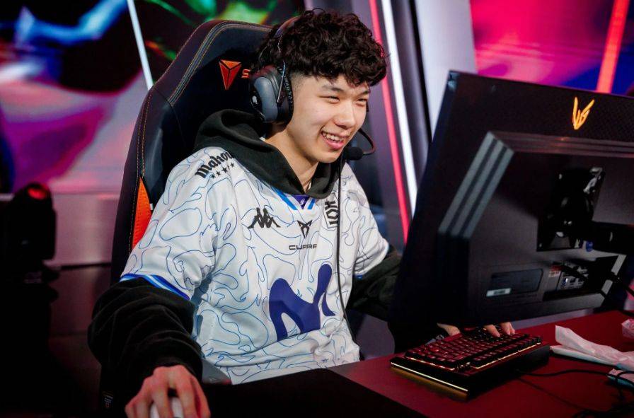 LOL冠军选手认为大乱斗比(bǐ)单排更(gèng)有价值