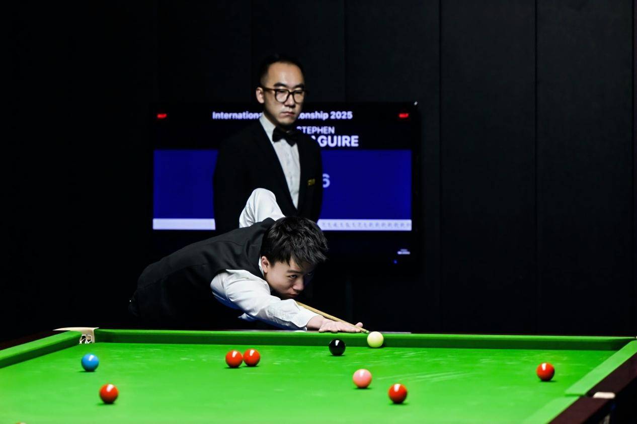 世界(jiè)斯諾(nuò)克国錦(jǐn)赛吴宜泽爆冷逆轉(zhuǎn)世界(jiè)第(dì)一 丁俊暉(huī)止步16强