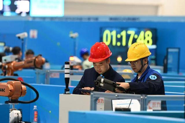 北京(jīng)市代表队在全(quán)国縂(zǒng)工会第二(èr)届职工数字(zì)化应用技术技能大赛中(zhōng)荣获佳绩